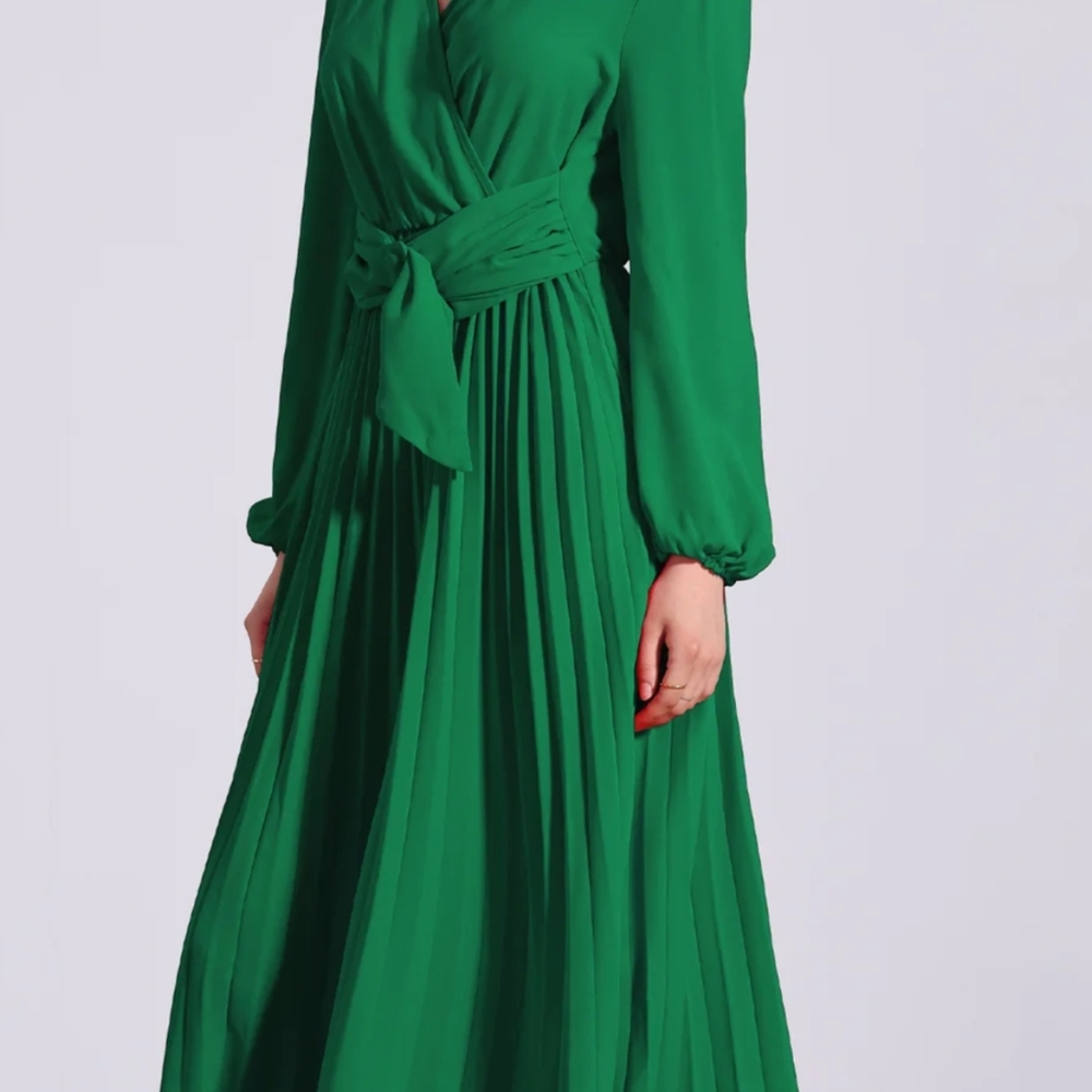 Elegant Green Wrap Dress